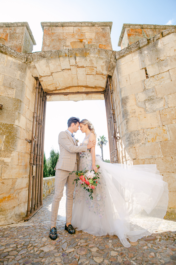 Elopement-in Castle-Buen-Amor-Wedings-and-Events-by-NataliaOrtiz (5)